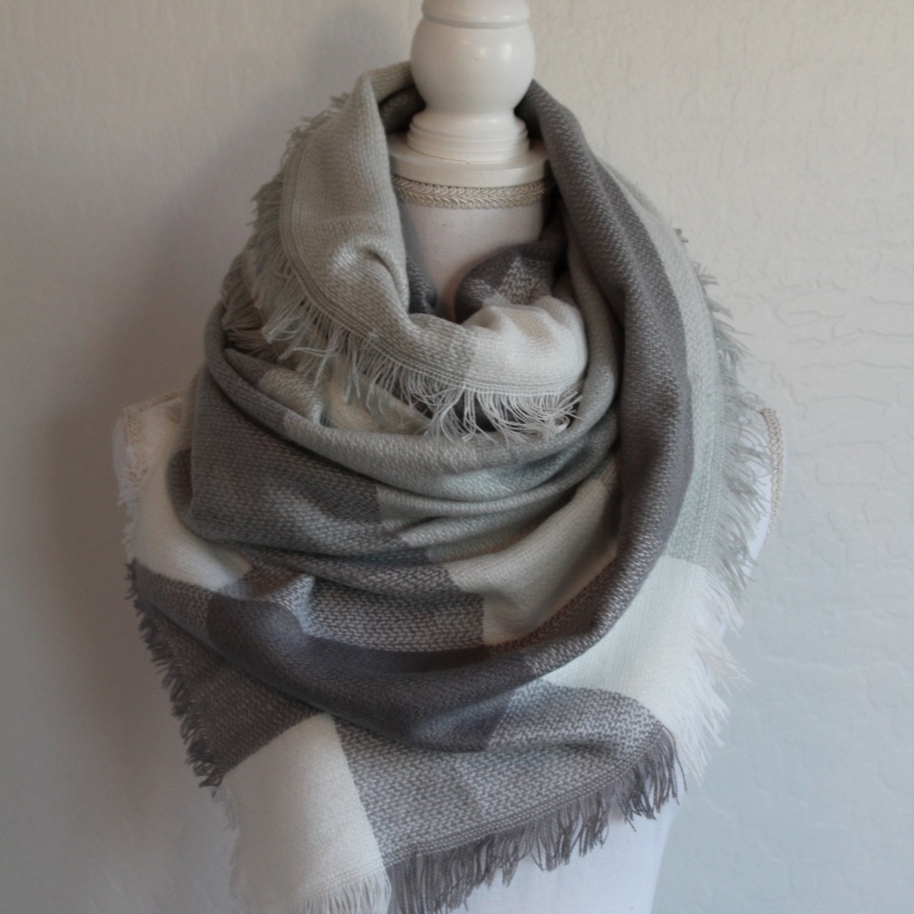 Blanket Scarf Oversized Gray and White with Fringe